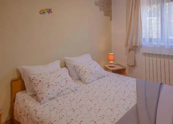 In 33734 Veli Lošinj